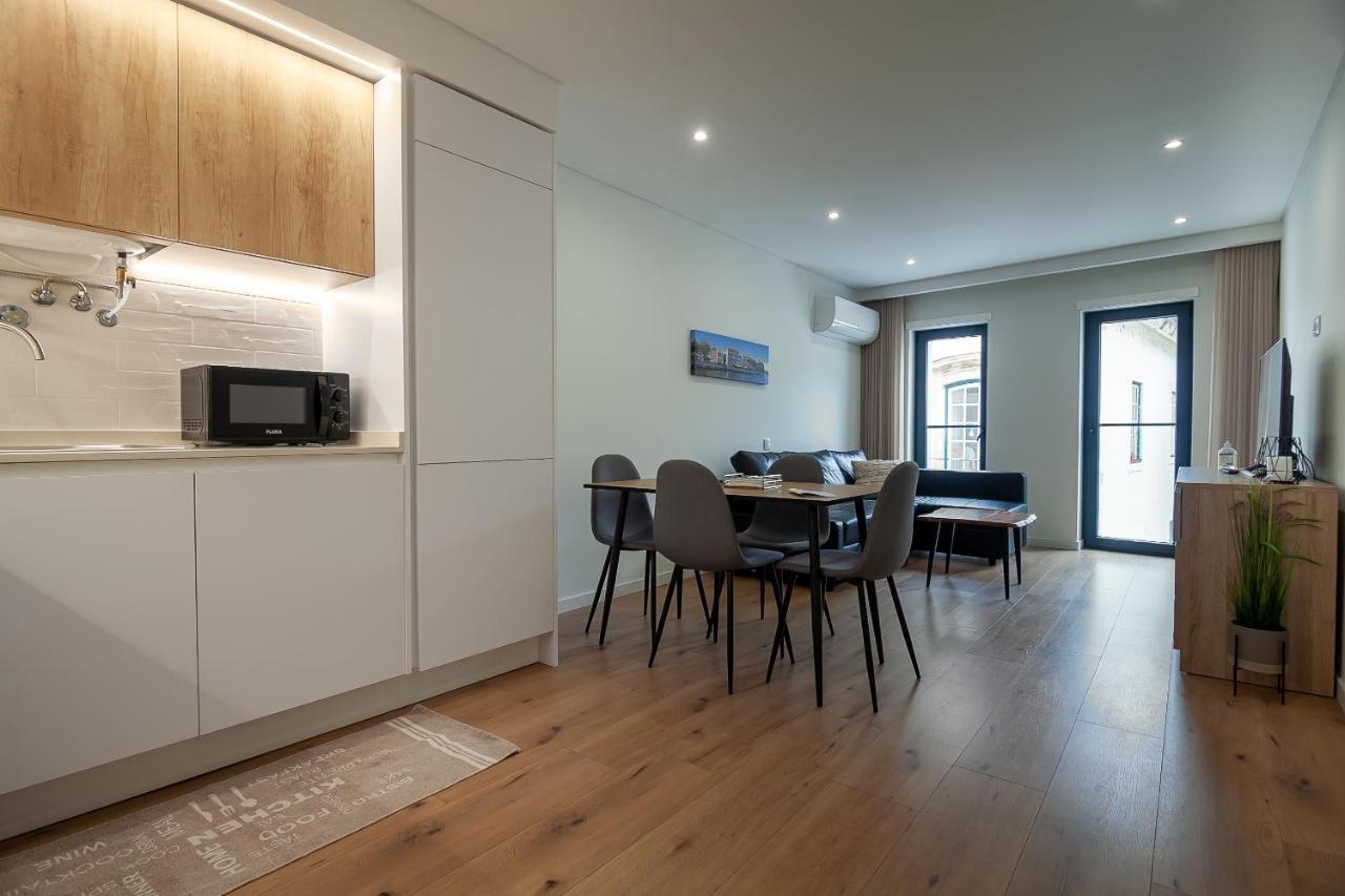 Gravito 53 Apartments By Home Sweet Home アヴェイロ エクステリア 写真