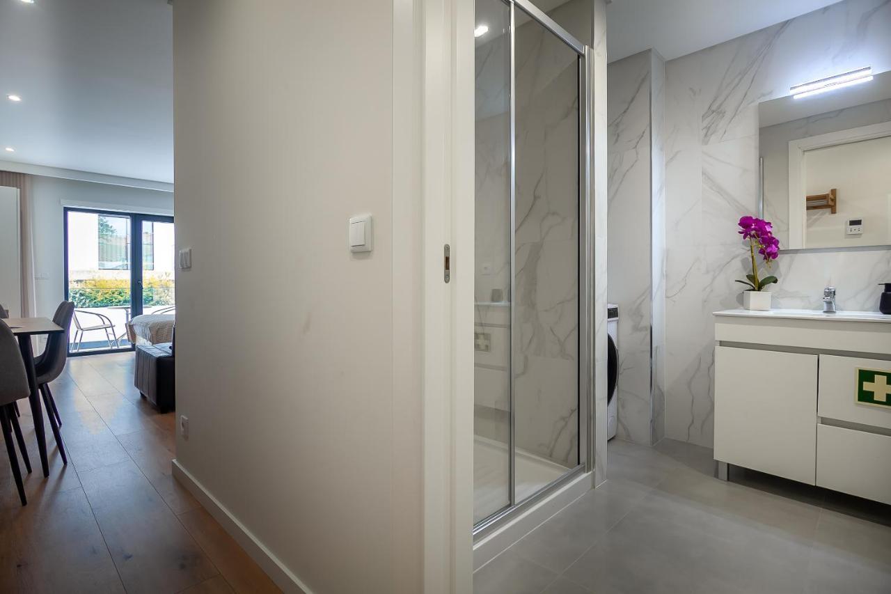 Gravito 53 Apartments By Home Sweet Home アヴェイロ エクステリア 写真