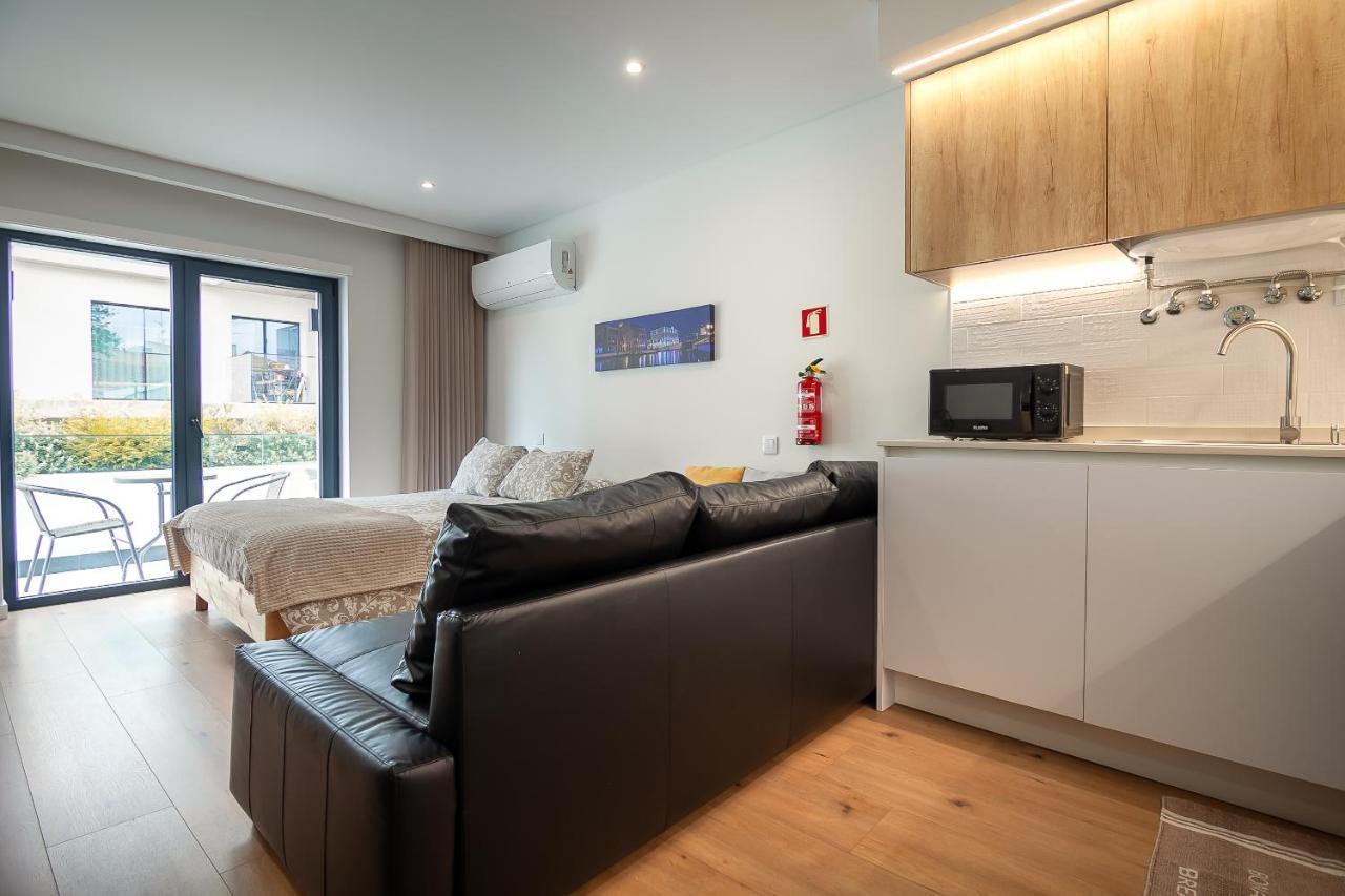 Gravito 53 Apartments By Home Sweet Home アヴェイロ エクステリア 写真