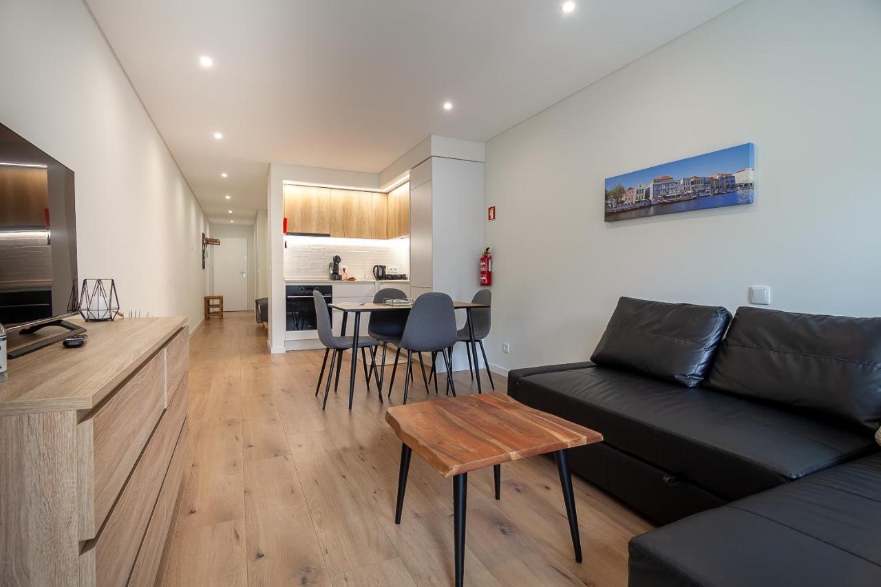Gravito 53 Apartments By Home Sweet Home アヴェイロ エクステリア 写真