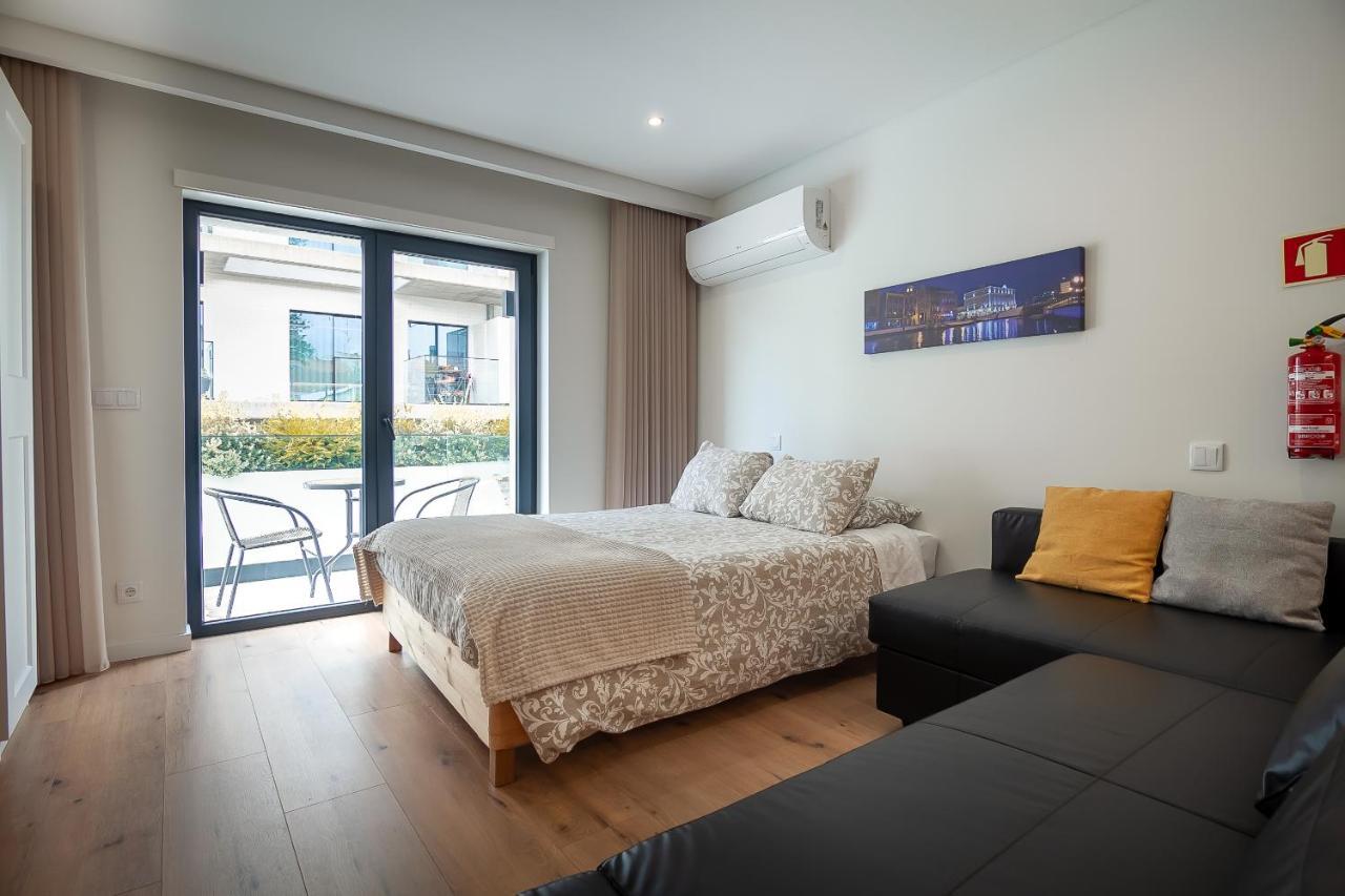 Gravito 53 Apartments By Home Sweet Home アヴェイロ エクステリア 写真