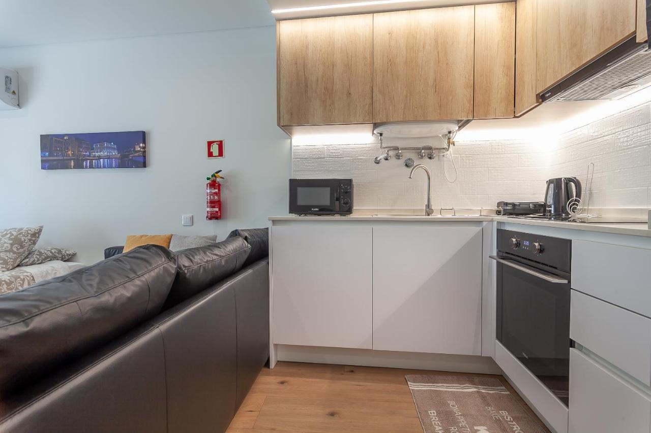 Gravito 53 Apartments By Home Sweet Home アヴェイロ エクステリア 写真