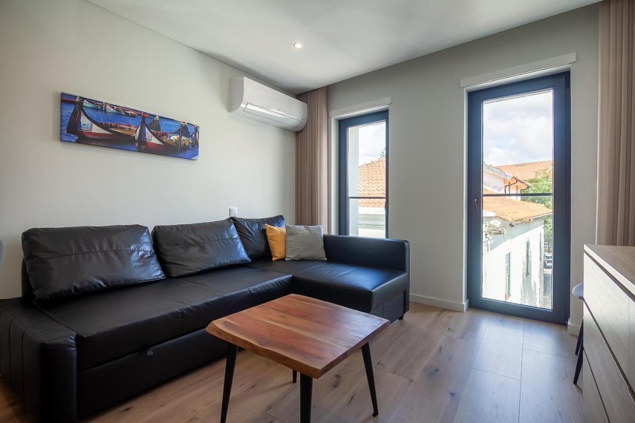 Gravito 53 Apartments By Home Sweet Home アヴェイロ エクステリア 写真