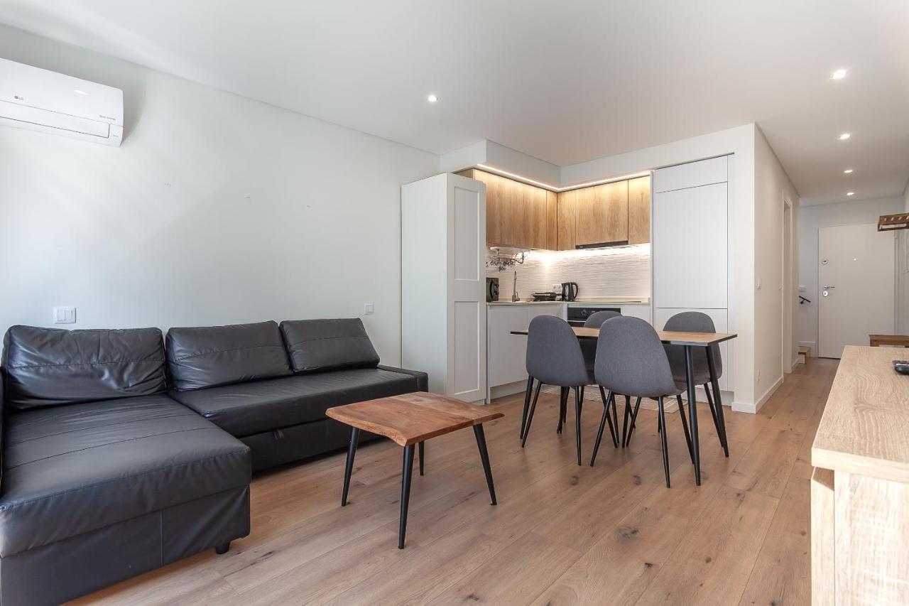 Gravito 53 Apartments By Home Sweet Home アヴェイロ エクステリア 写真