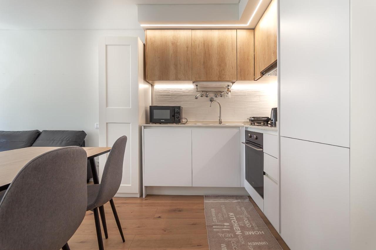 Gravito 53 Apartments By Home Sweet Home アヴェイロ エクステリア 写真